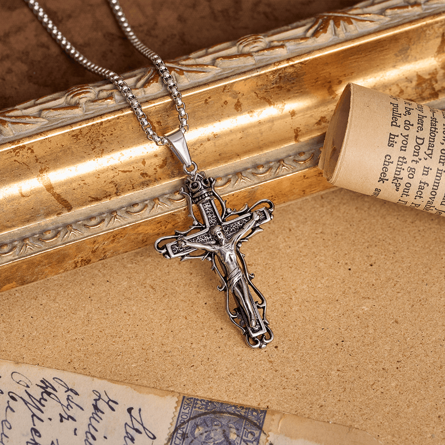 Vintage Crown Top Thorn Trim Crucifix Pendant with Detailed Corpus & Classic Box Chain Necklace