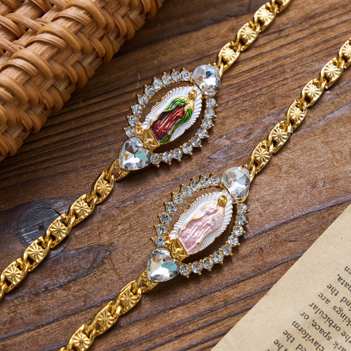 Heart Crystal Frame Our Lady of Guadalupe Oval Charm Curb Chain Bracelet: Personalized Emblem of Steadfast Heavenly Faith