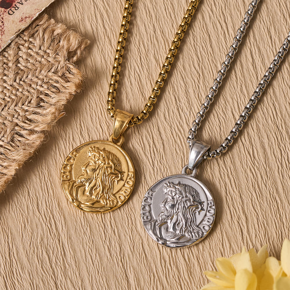 Crown Of Thorns Jesus Portrait Round Medal Box Chain Necklace: Timeless Emblem of Gentle Heavenly Guardianship