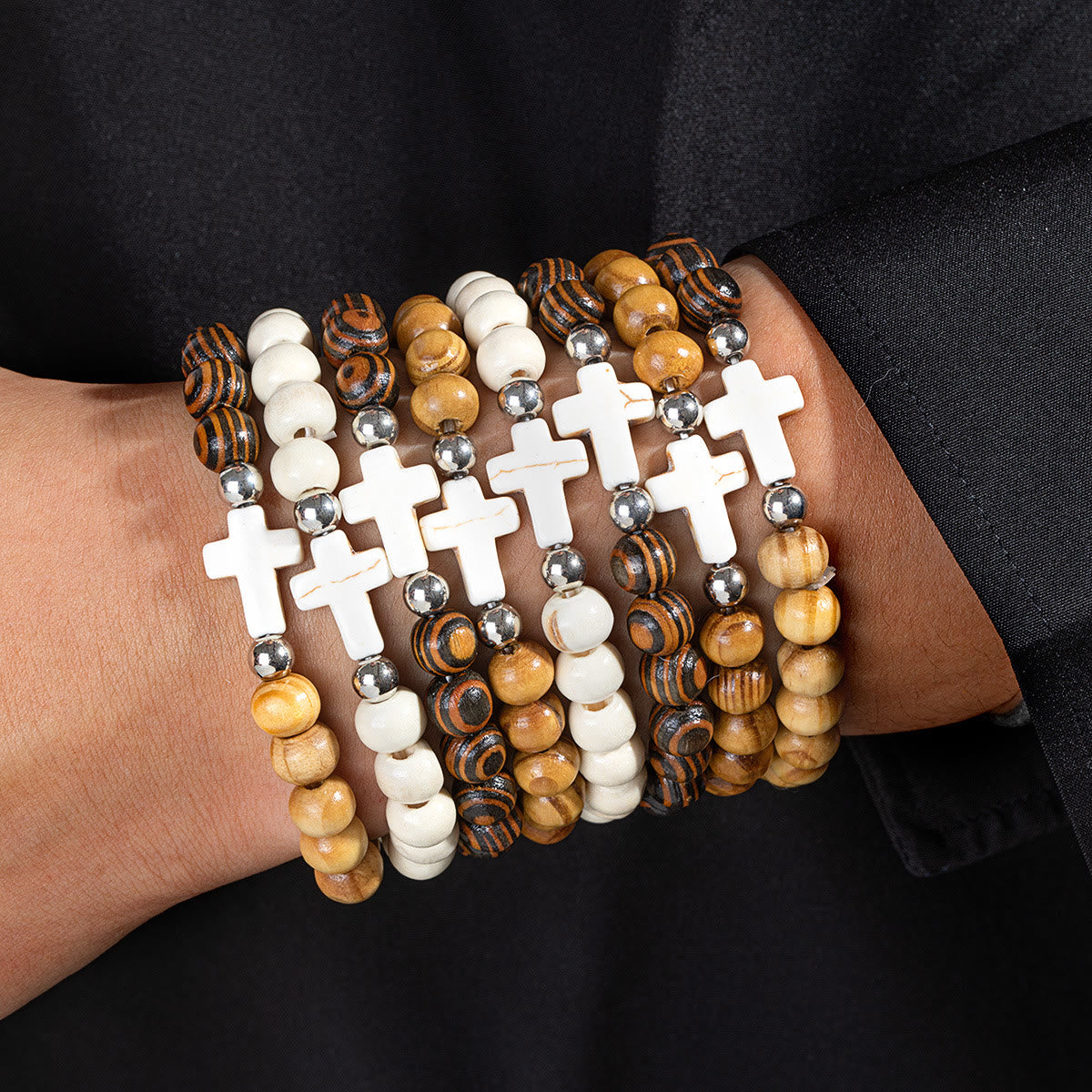 Natural Wooden Bead Cross Stretch Bracelet: Emblem of Stable Heavenly Shelter