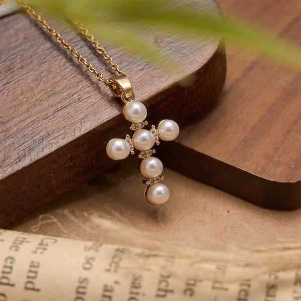 Lustrous Pearl Inlaid Diamond Cross Pendant Necklace: Emblem of Pure Heavenly Serenity