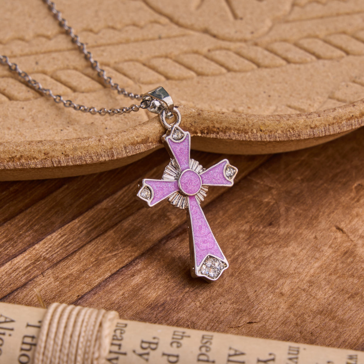 Vibrant Enamel Cross Pendant Chain: Badge Of Devout Heavenly Grace