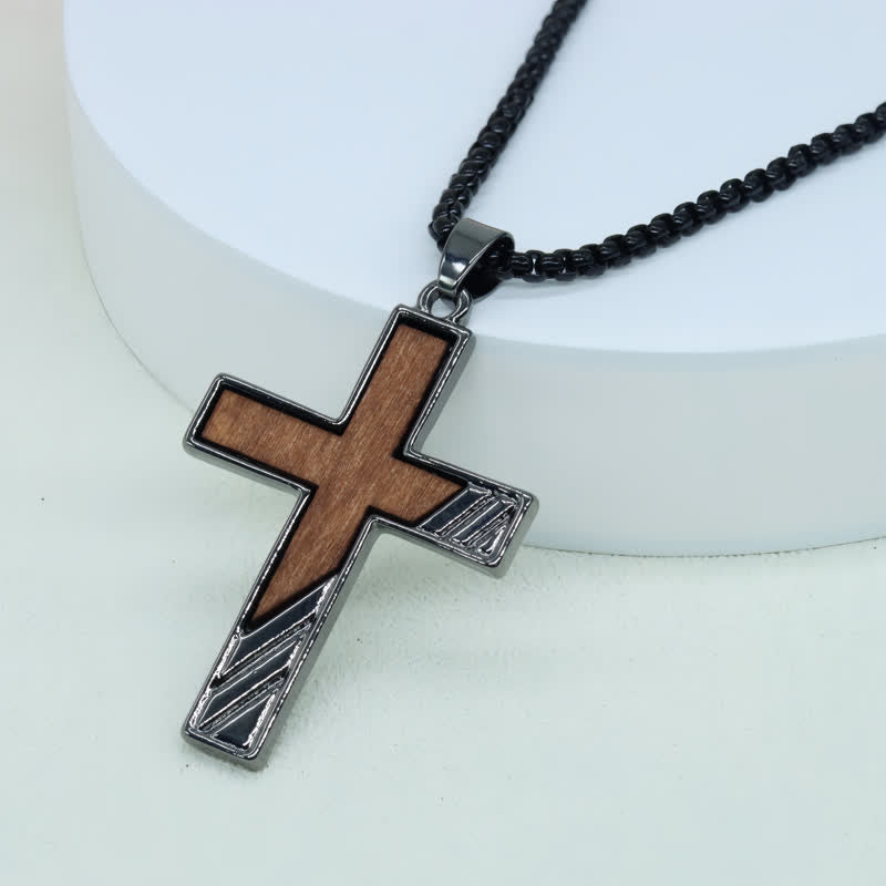 Sturdy Zinc Alloy Wood Cross Necklace: Heavenly Reminder for Daily Wear