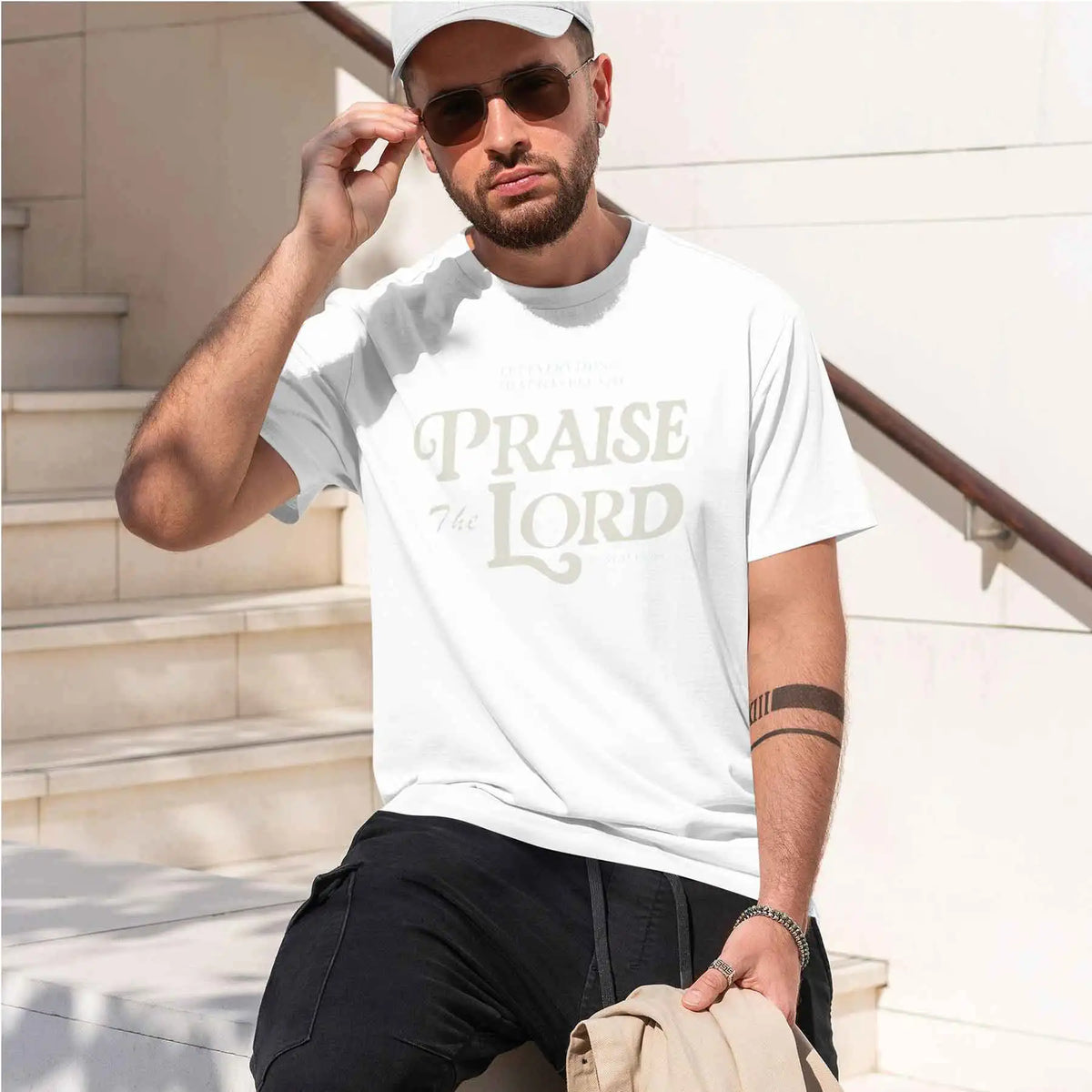 Praise the Lord Tee